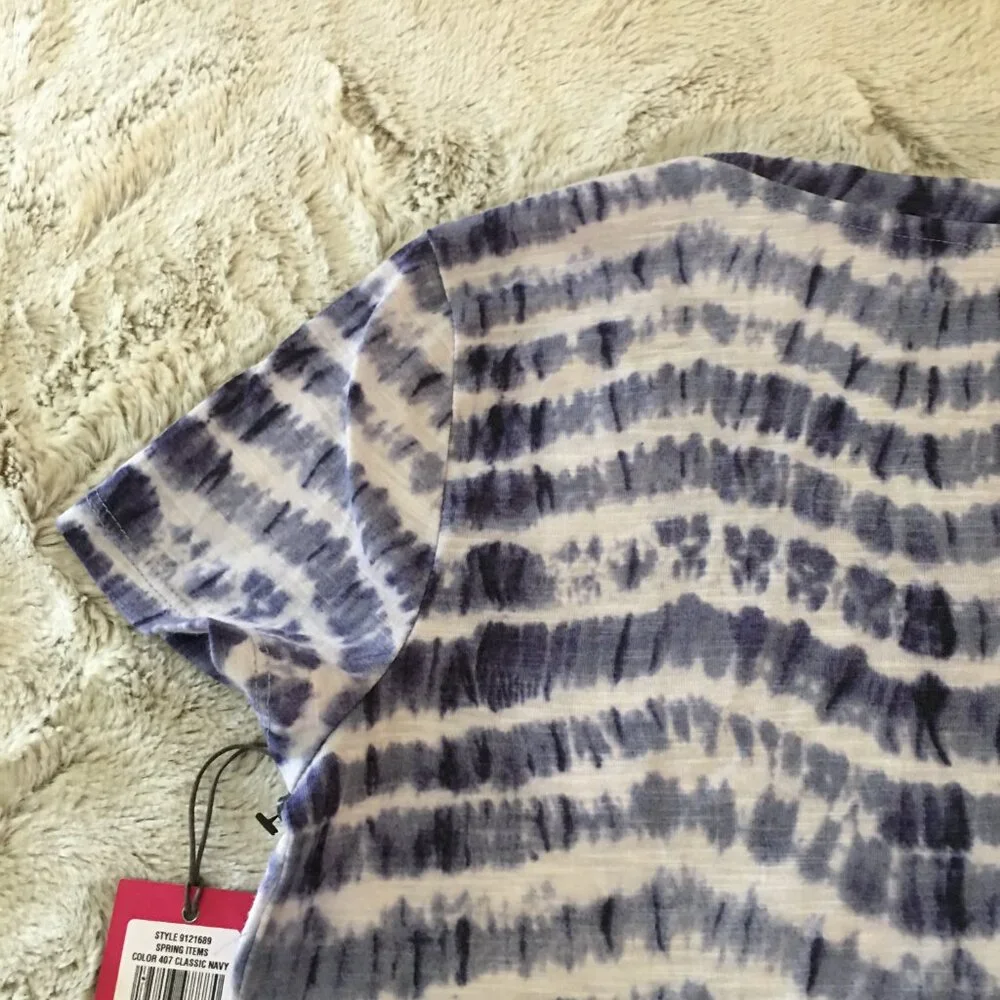 Nwt Vince Camuto blue white tie dye tee  shirt size XS